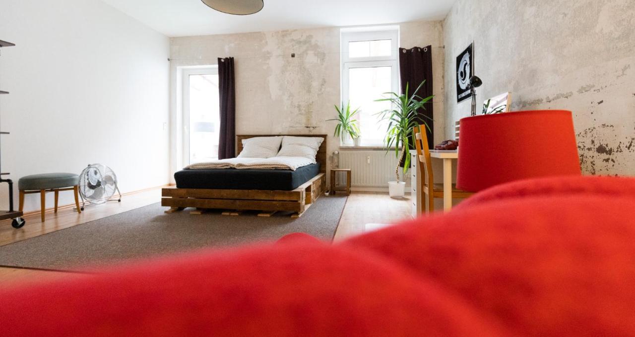 230 M2 Loft Mit Eigenem Wintergarten Mit Tischtennis & Dart, Kostenloser Parkplatz 에르푸르트 외부 사진