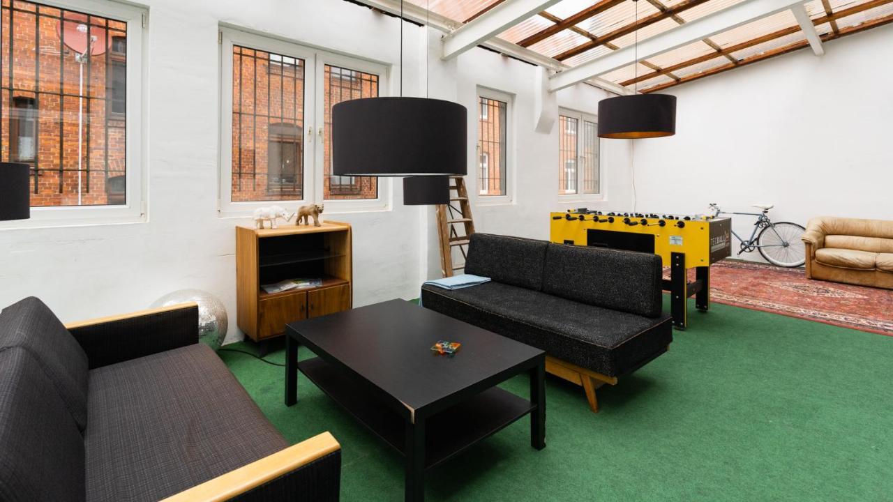 230 M2 Loft Mit Eigenem Wintergarten Mit Tischtennis & Dart, Kostenloser Parkplatz 에르푸르트 외부 사진