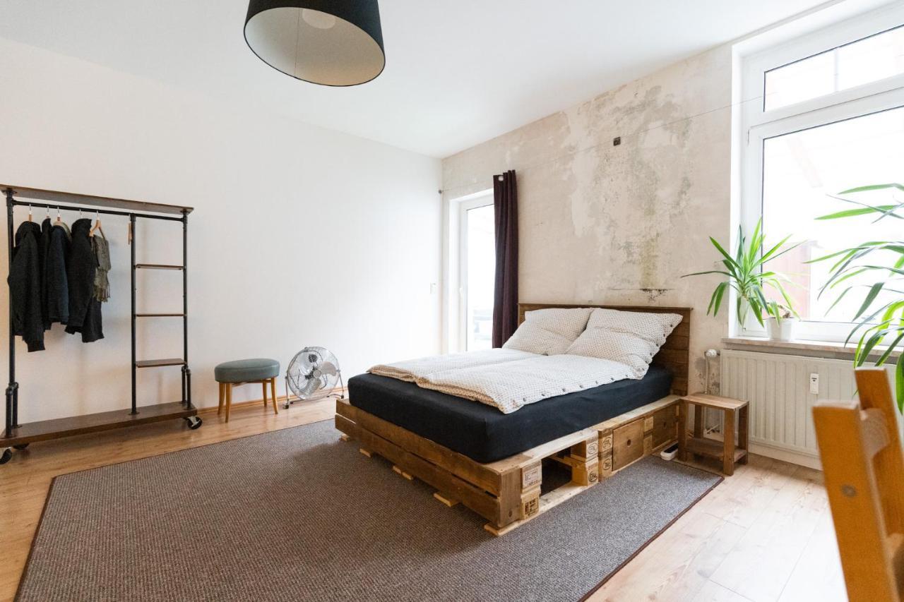 230 M2 Loft Mit Eigenem Wintergarten Mit Tischtennis & Dart, Kostenloser Parkplatz 에르푸르트 외부 사진