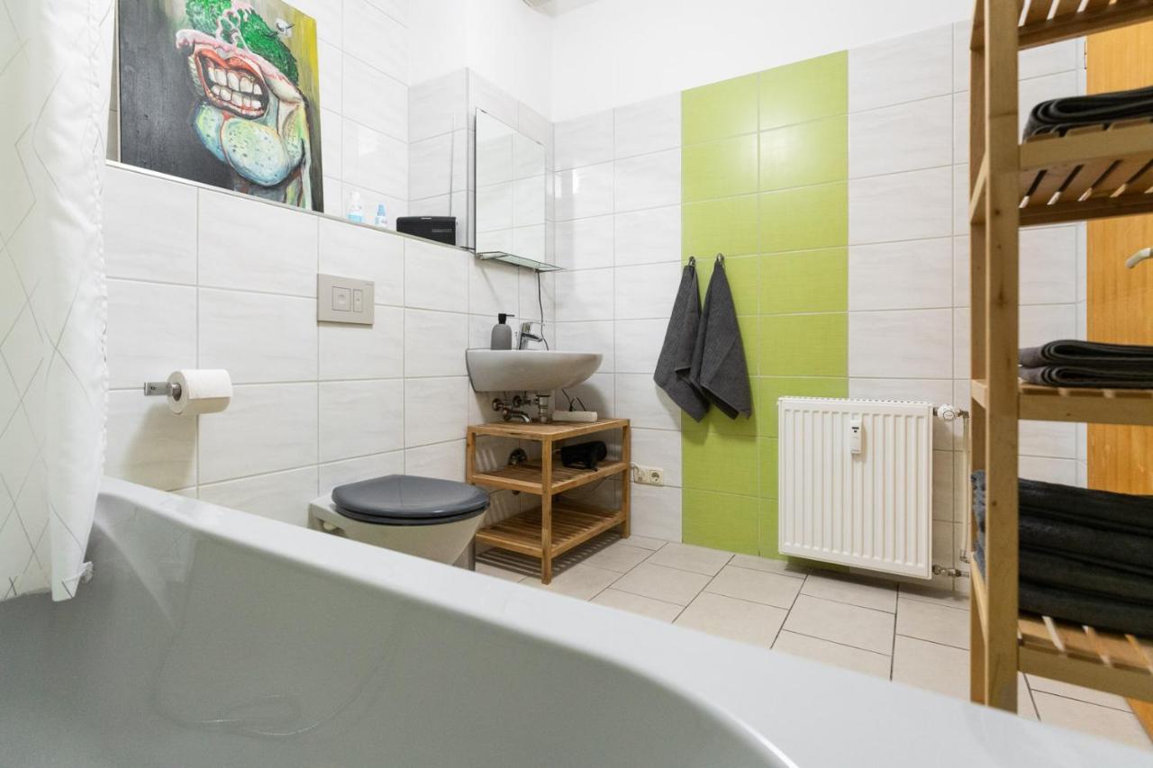 230 M2 Loft Mit Eigenem Wintergarten Mit Tischtennis & Dart, Kostenloser Parkplatz 에르푸르트 외부 사진